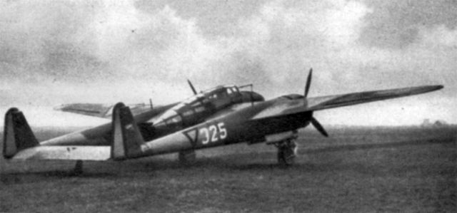 Fokker G.I nr. 325 op Vliegveld Bergen, 1939